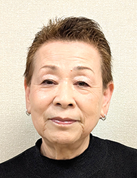 古謝　由美 氏